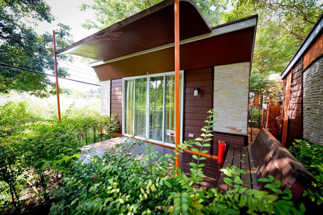 Energy Resort Nakhon Sawan Eksteriør bilde